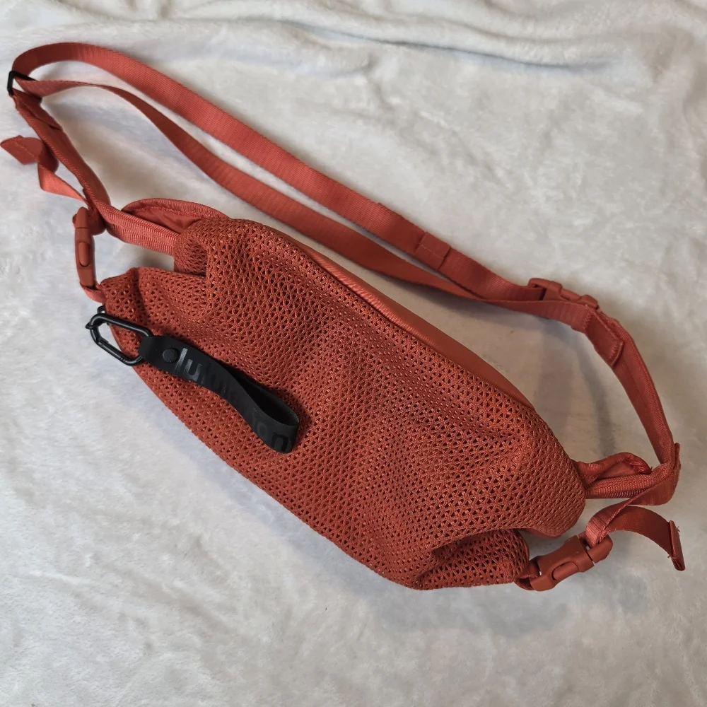 NWT LULULEMON All Hours Belt Bag Brick